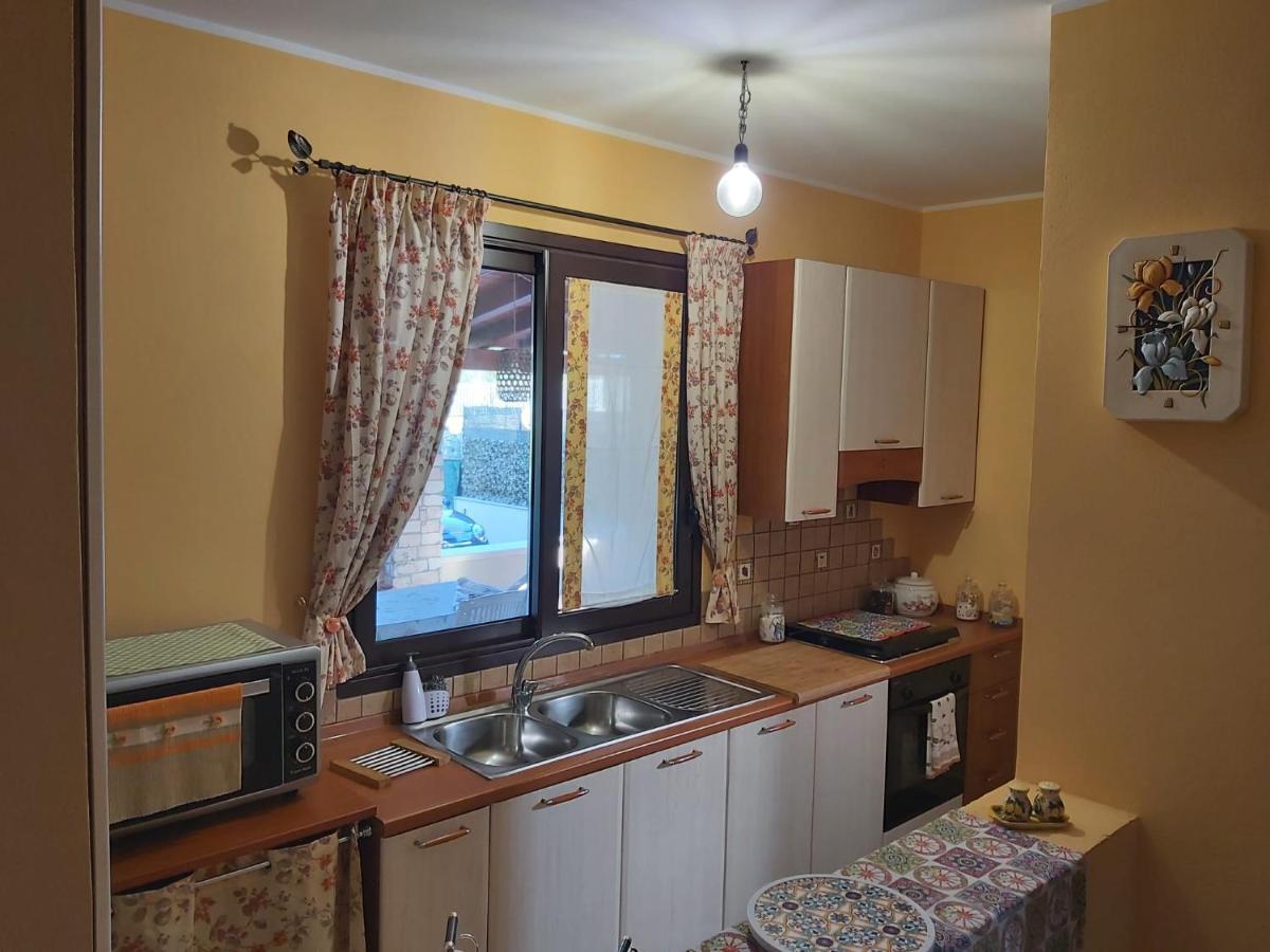 Climiti Holiday House Solarino Bagian luar foto