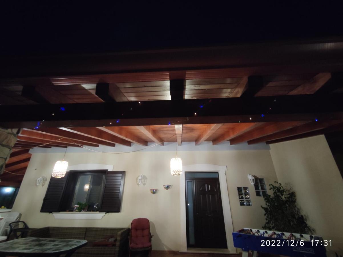 Climiti Holiday House Solarino Bagian luar foto